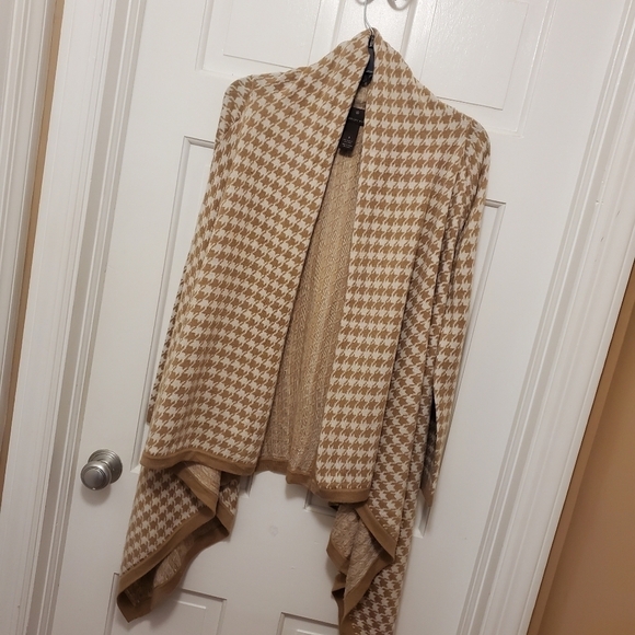 Fenn Wright Beige and White Houndstooth cascading open front cardigan size small - Picture 8 of 9